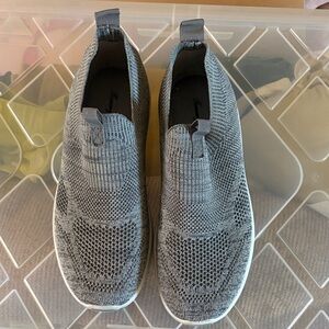 Tommy Bahama women Gray Knit Slip-On Sneakers